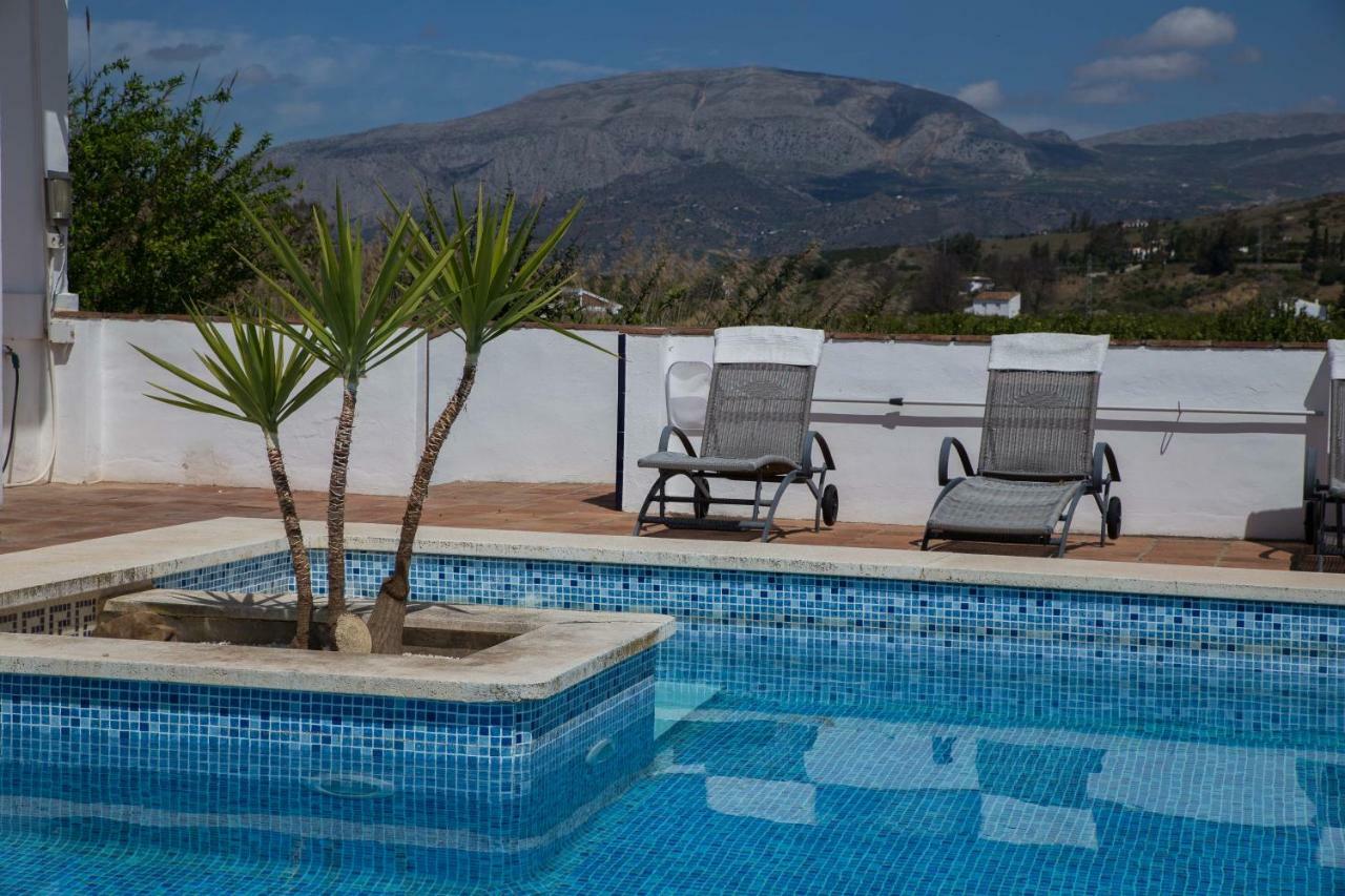 Fuego Blanco Bed and Breakfast Álora Exterior foto