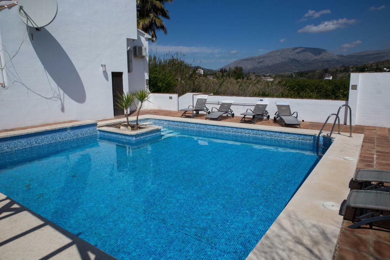 Fuego Blanco Bed and Breakfast Álora Exterior foto